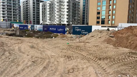 Ход строительства Arlington Park, DubaiLand Residence Complex — 8 апреля 2026, готовность 0.49%, снимок 2 из 2