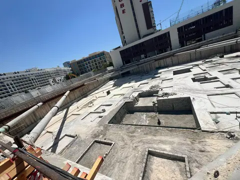 The Lx, Arjan construction progress — 4 June 2026, 4.89% complete, photo 4 of 4