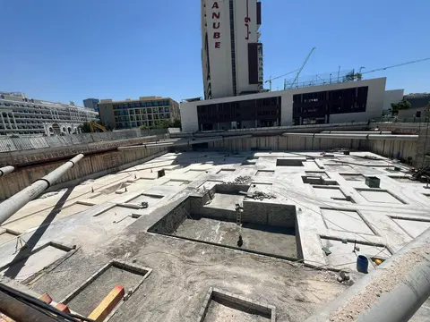 The Lx, Arjan construction progress — 4 June 2026, 4.89% complete, photo 1 of 4