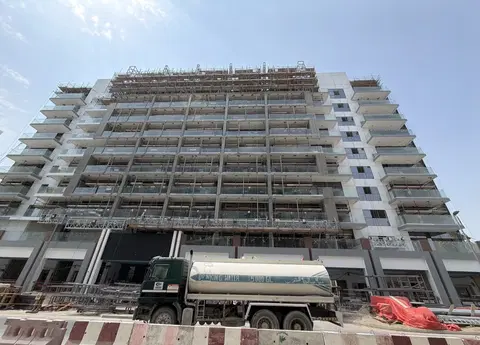 Ход строительства Azizi Riviera 64, Azizi Riviera — 7 сентября 2026, готовность 83.82%, снимок 8 из 11