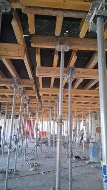 Azizi Riviera 68, Azizi Riviera construction progress — 11 June 2025, 32.14% complete, photo 5 of 17