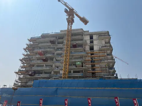 Ход строительства Sunset Bay 5, Dubai Islands — 5 октября 2026, готовность 44.53%, снимок 3 из 8