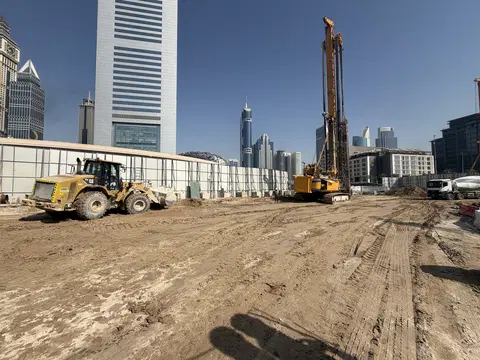 Jumeirah Residences Emirates Towers, Trade Centre Second construction progress — 22 June 2026, 1.32% complete, photo 4 of 10