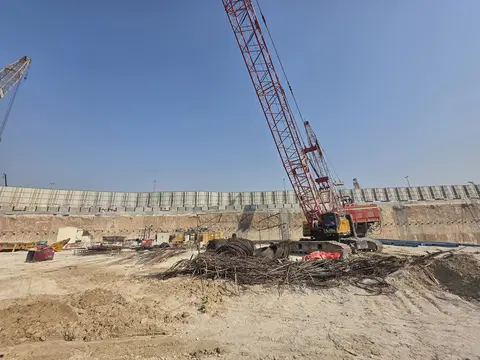 Jumeirah Residences Emirates Towers, Trade Centre Second construction progress — 28 September 2026, 4.22% complete, photo 1 of 4