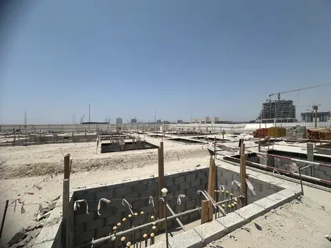Flora Bay, Dubai Islands construction progress — 22 June 2026, 3.81% complete, photo 1 of 5