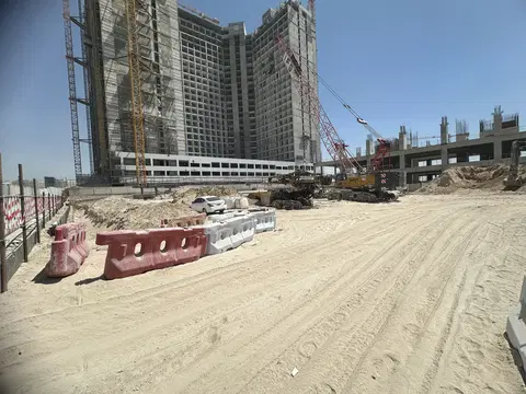 Samana Sky Views, Dubai Production City construction progress — 16 June 2026, 2.23% complete, photo 5 of 5