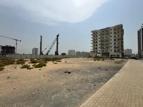 Coventry Gardens 2, DubaiLand Residence Complex construction progress — 24 July 2025, 0.00% complete, photo 1 of 2