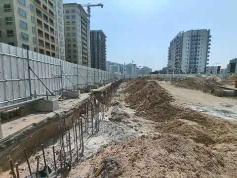 Coventry Gardens 2, DubaiLand Residence Complex construction progress — 4 March 2026, 1.32% complete, photo 3 of 4