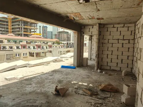 Ход строительства Xenia Residences, JVC District 13 — 23 апреля 2026, готовность 42,11%, снимок 4 из 10