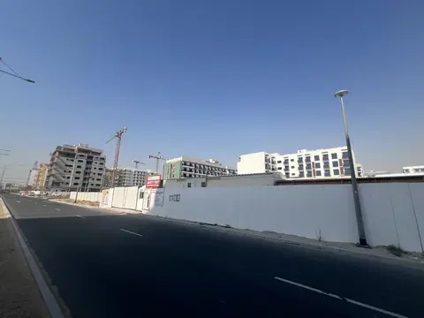 Ход строительства Elevia Residences 3, International City 2 — 22 июня 2026, готовность 0,04%, снимок 1 из 4