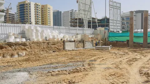 Ход строительства Beverly Park, DubaiLand Residence Complex — 2 апреля 2026, готовность 0,79%, снимок 1 из 2