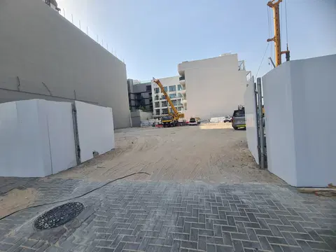 Elaris Rise, JVT District 3 construction progress — 23 April 2026, 0.02% complete, photo 1 of 4