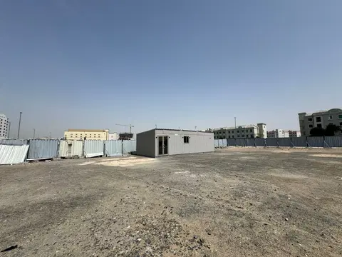 Ryze By Aum, Dubai International City construction progress — 8 April 2026, 0.04% complete, photo 1 of 2