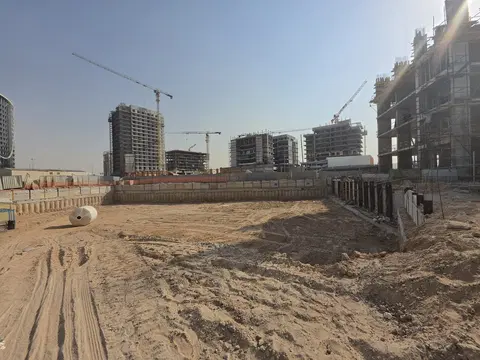 Ход строительства Saray Prime Residence, DubaiLand Residence Complex — 21 сентября 2026, готовность 2.22%, снимок 3 из 4
