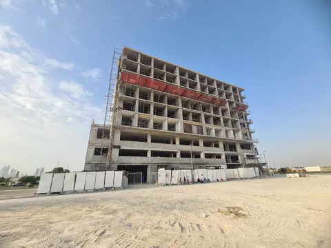 Ход строительства Queen'S Garden, Nad Al Sheba 1 — 23 апреля 2026, готовность 42,22%, снимок 1 из 6