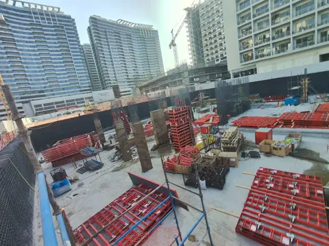 Azra Residence, DubaiLand Residence Complex construction progress — 20 January 2026, 12.26% complete, photo 3 of 7