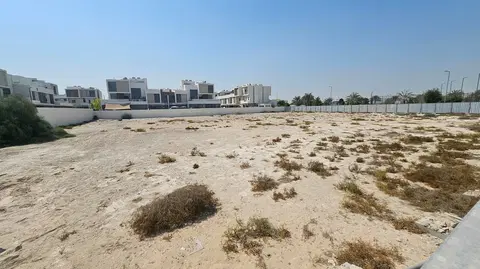 Ход строительства Legacy Heights, Dubai South Residential District — 23 октября 2025, готовность 0,00%, снимок 2 из 2