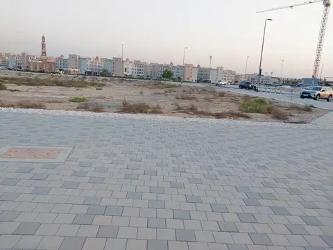 Ход строительства Crystal Tower by VHS, Dubai International City — 16 октября 2025, готовность 0.00%, снимок 1 из 2