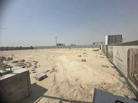 Aristo, Dubai South Residential District construction progress — 14 July 2026, 0.06% complete, photo 2 of 4