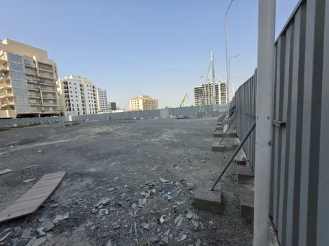 Blossom 40, Majan construction progress — 10 September 2026, 0.04% complete, photo 3 of 4