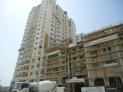 Suburbia, Downtown Jebel Ali construction progress — 28 August 2012, 89.26% complete, photo 8 of 13