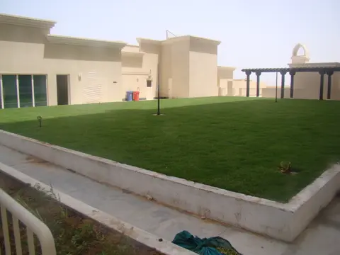 Suburbia, Downtown Jebel Ali construction progress — 12 June 2013, 98.30% complete, photo 4 of 18