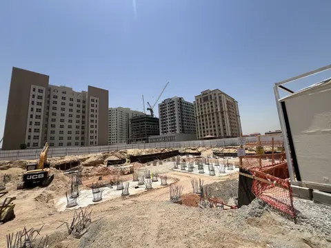 Ход строительства 09 Life Residences, DubaiLand Residence Complex — 1 июня 2026, готовность 5,54%, снимок 2 из 4