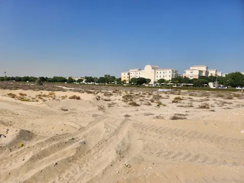 Ход строительства Verdana Residence 10, Dubai Investments Park — 10 декабря 2025, готовность 0,00%