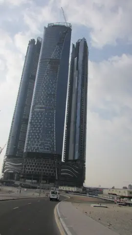Ход строительства Damac Towers by Paramount, Business Bay — 17 января 2017, готовность 85.04%, снимок 2 из 10
