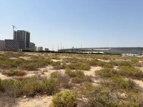 Ход строительства Yigo Luxe, Dubai Silicon Oasis — 25 сентября 2026, готовность 0.00%, снимок 1 из 2