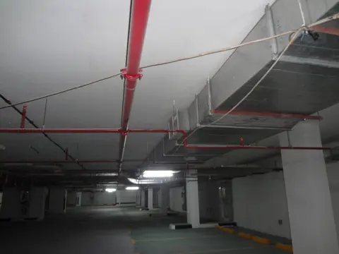 Al Noujoum Tower, Downtown Dubai construction progress — 19 November 2012, 94.30% complete, photo 3 of 7