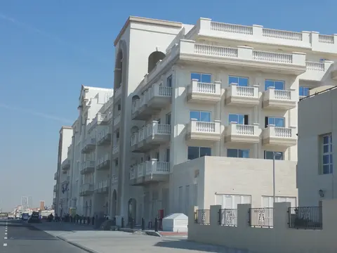 Hanover Square, Jumeirah Village Circle construction progress — 1 February 2016, 100.00% complete, photo 3 of 8